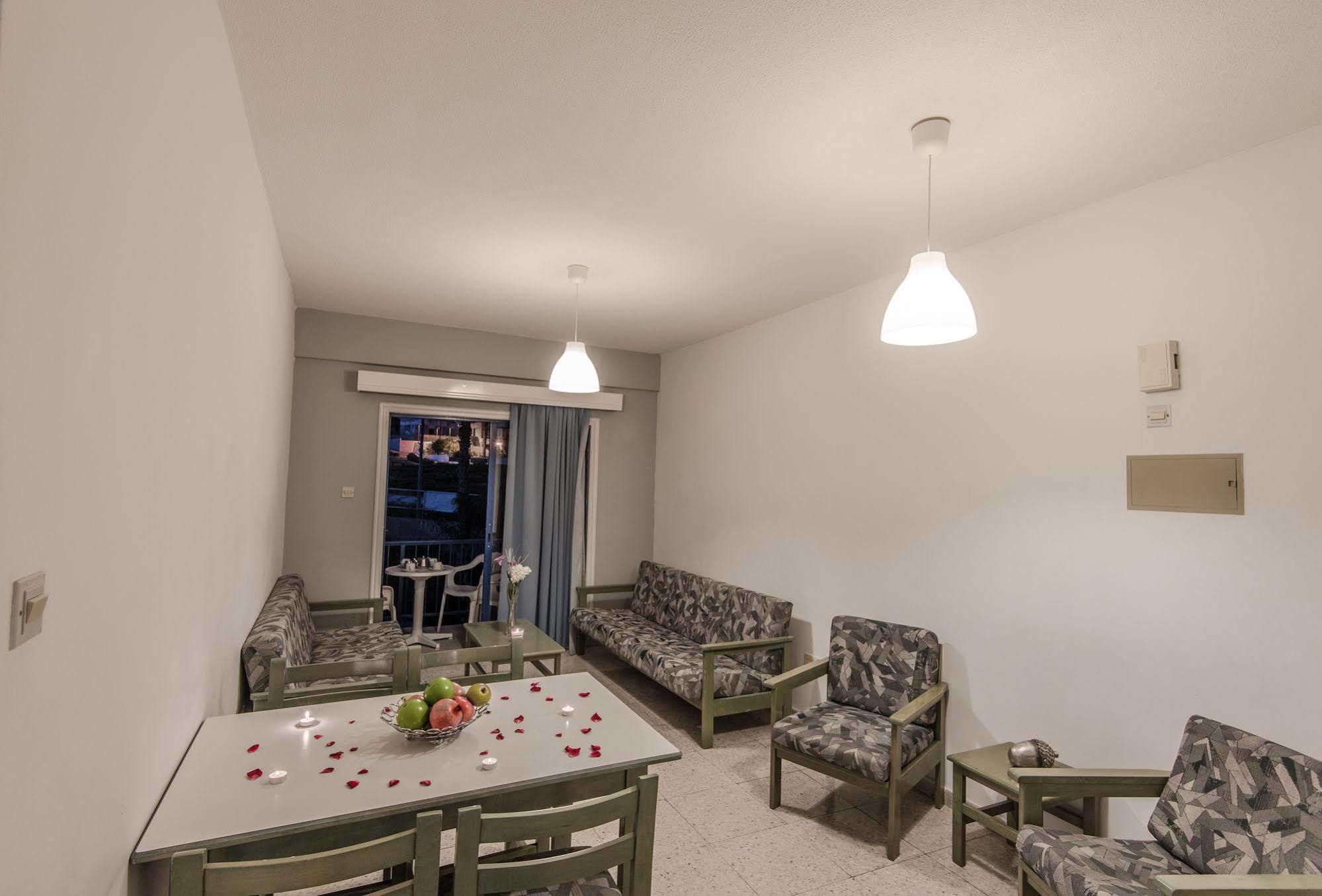 Cordelia Hotel Apartments Ajia Napa Zewnętrze zdjęcie